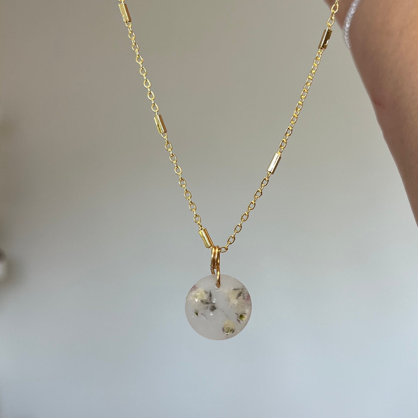 Summer Frost - Pressed Flower Pendant Necklace