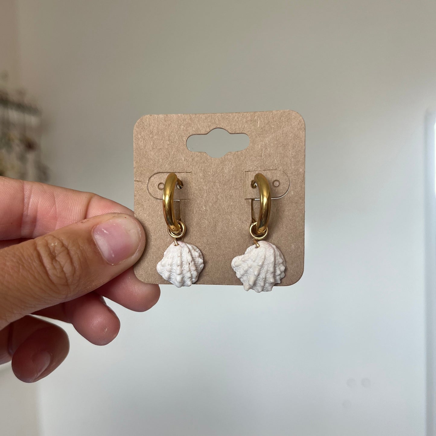 East Coast - chunky gold hoop earrings
